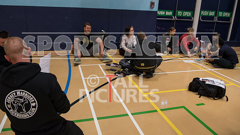 Lock-in 5_Weigh-in-15 - LOCK-IN-5_THE WEIGH-IN