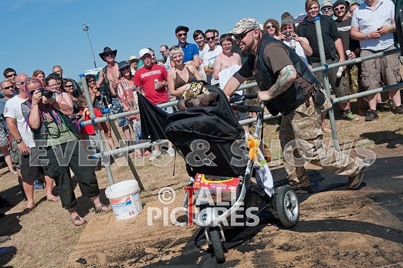 Greenman Burnout-46 - GREENMAN BURNOUTS 2010