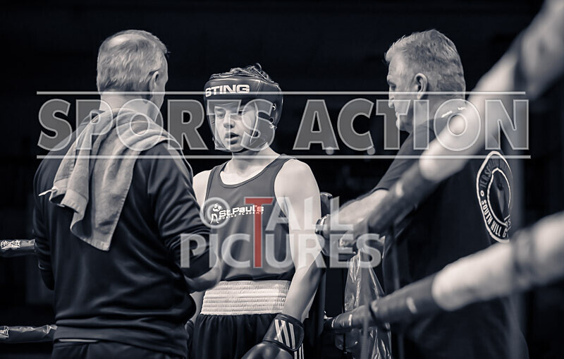 BOUT 7- Finn Walsh v Steven Gilligan-44 - BOUT 7: Finn Walsh v Steven Gilligan