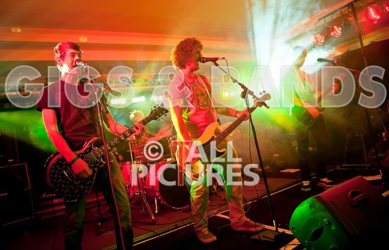 Breaking the Silence-194 - BREAKING THE SILENCE