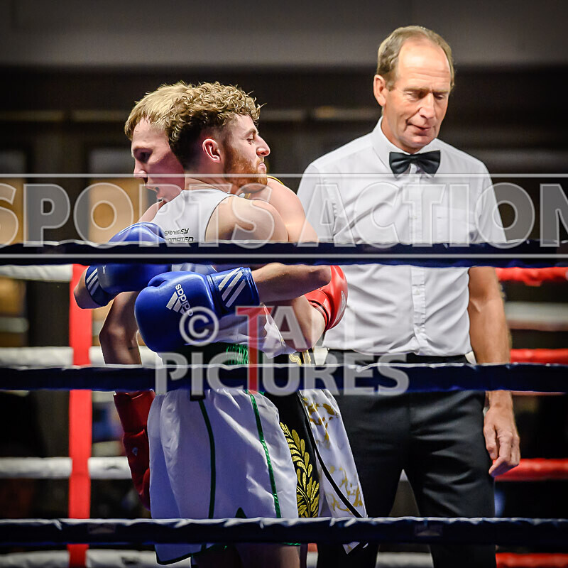 BOUT- 10 - Tom Teers v Shane Smith-65 - BOUT: 10 - Tom Teers v Shane Smith