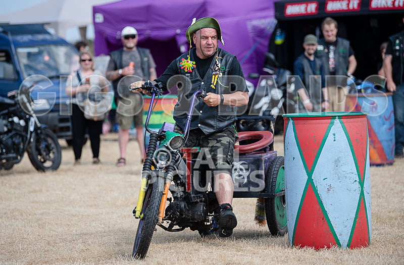 Games  Chilli  Trikes-48 - NEVER A DULL MOMENT AT CHAOS....