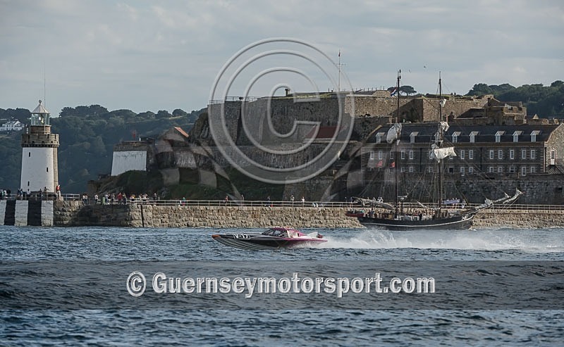 Powerboat Racing_04-08-2013-104 - RACE-9 NORTH BEACH OUTER
