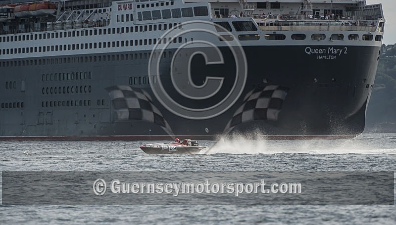 Powerboat Racing_04-08-2013-31 - RACE-9 NORTH BEACH OUTER