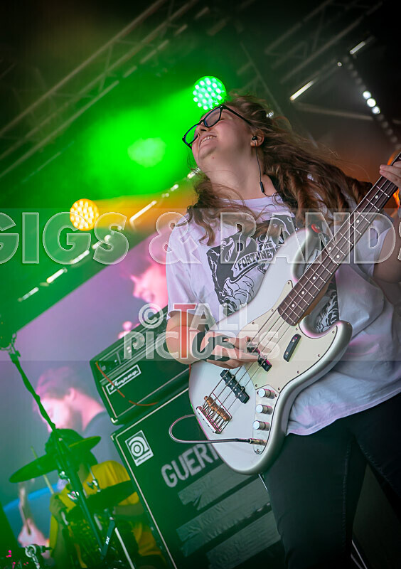 Millie Manders  The Shut Up-14 - MILLIE MANDERS & THE SHUT UP