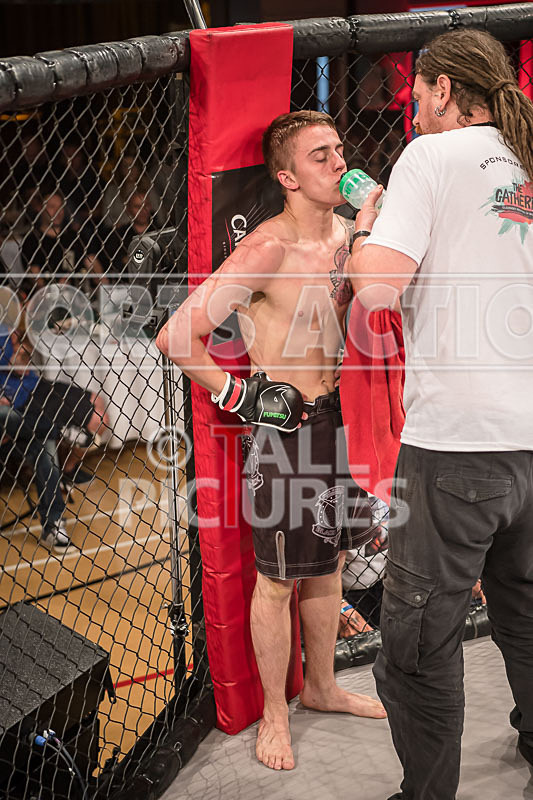 Michal Prozorowski v Kyle de la Mare-21 - BOUT-6 Michal Prozorowski v Kyle de la Mare