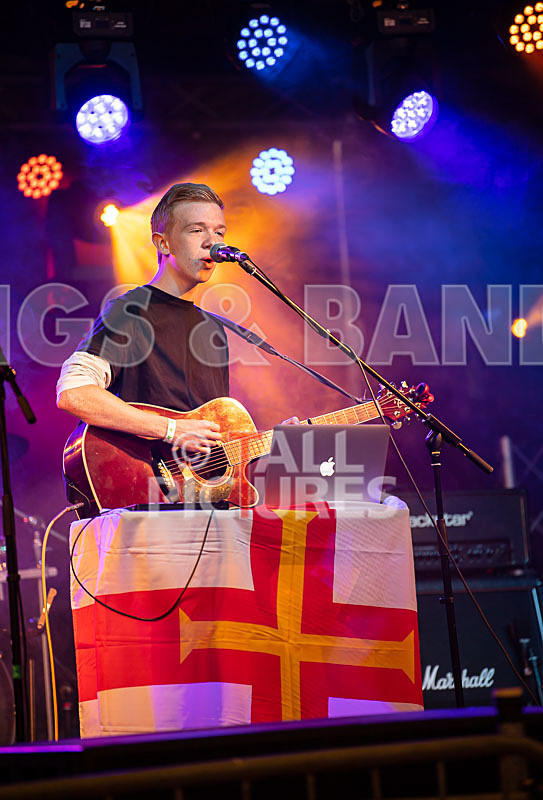 Zak Trimmer-26 - ZAK TRIMMER