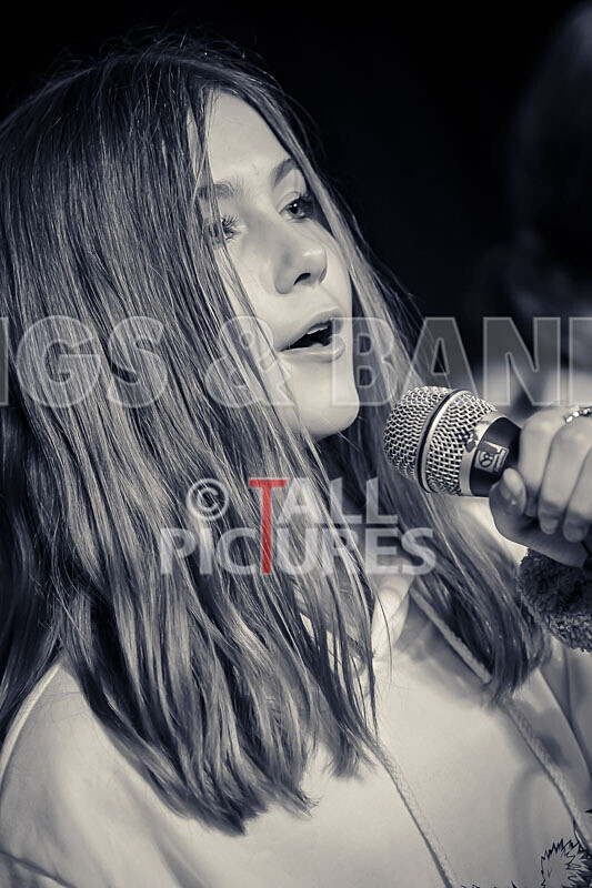 Falling into the Future-37 - FALLING INTO THE FUTURE