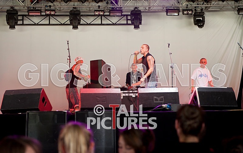 Asylum Seekas-118 - ASYLUM SEEKAS