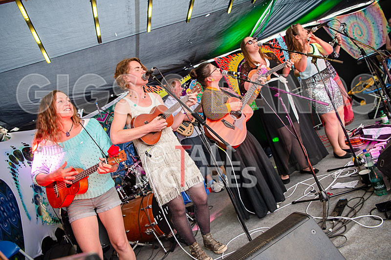 Ukuladeez-41 - UKULADEEZ