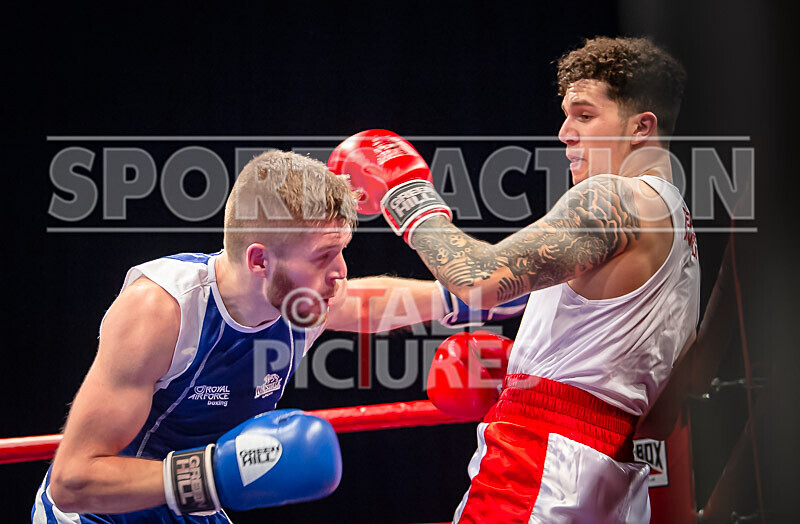 Bout 12_Cass Straughn v Jack Steele-5 - Bout 12_Cass Straughn v Jack Steele