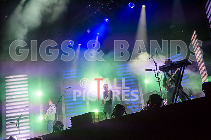 Two Door Cinema Club-8 - TWO DOOR CINEMA CLUB