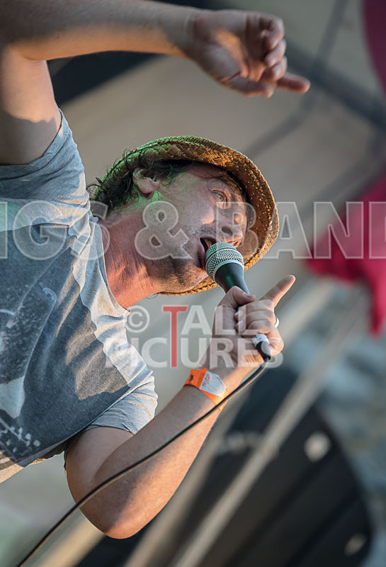 The Pirates-24 - THE PIRATES