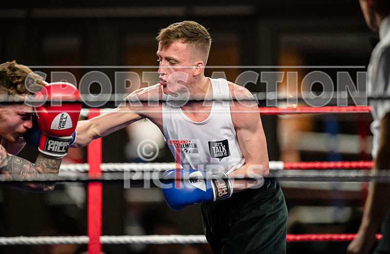 BOUT-5_Rob Brehaut v Ryan Davies-9 - BOUT-5_Rob Brehaut v Ryan Davies