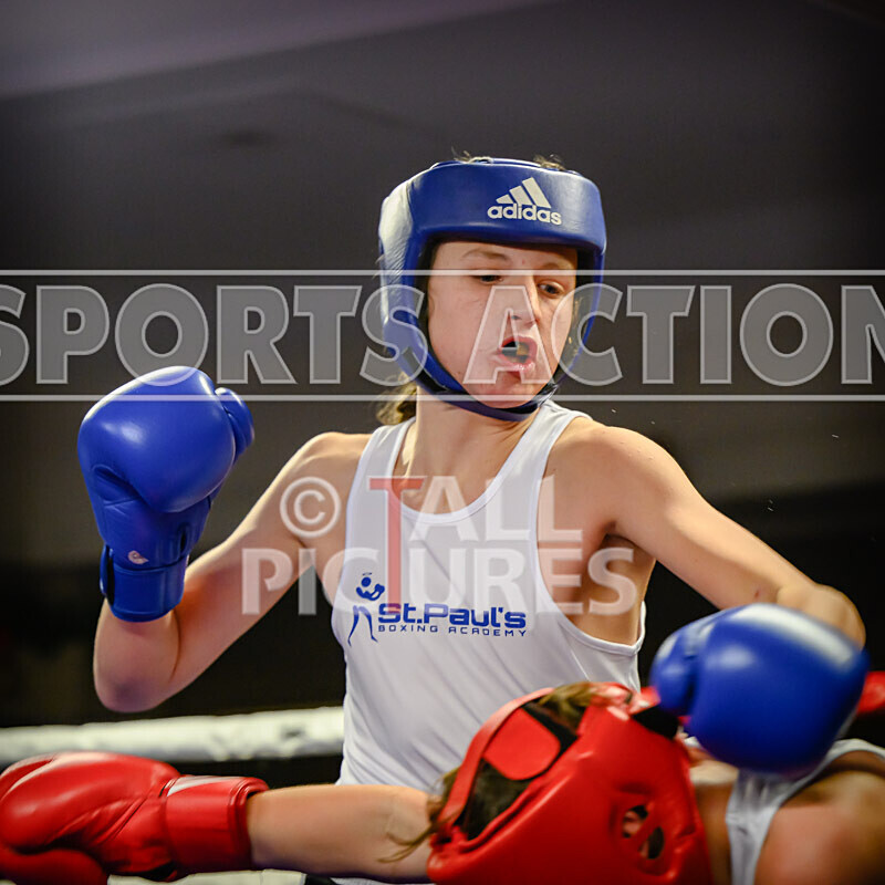 BOUT- 3_Louie Quertier v Archie Kirk-21 - BOUT 3_Louie Quertier v Archie Kirk