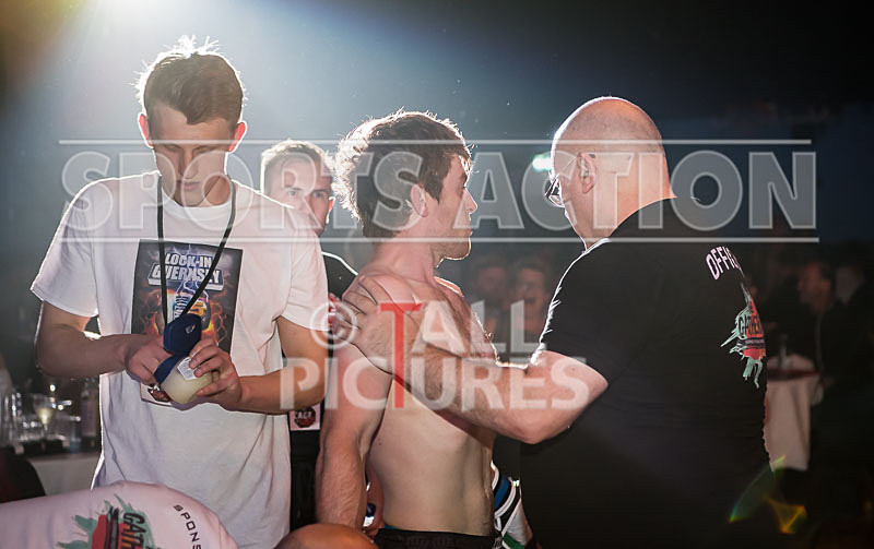 Sean Revie v Aaron Slattery-2 - BOUT-8 Sean Revie v Aaron Slattery