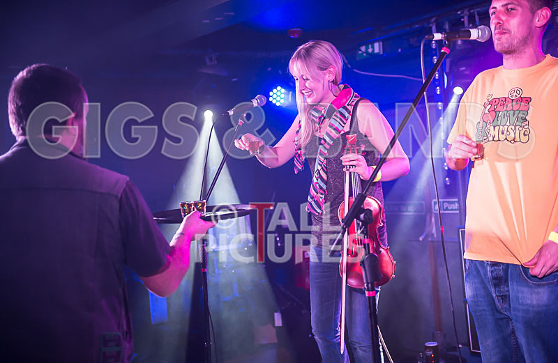 Buffallo Huddleston-145 - BUFFALO HUDDLESTON