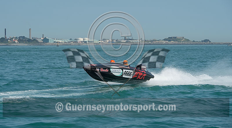 Powerboat Racing_17-05-2014-43 - RACE-3 FERMAIN