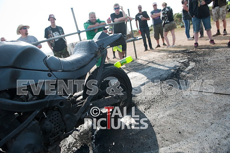 Greenman Burnout-57 - GREENMAN BURNOUTS 2010