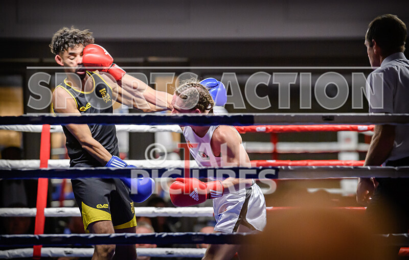 BOUT- 8 - Jay Wilson v Craig Rainey-26 - BOUT: 8 - Jay Wilson v Craig Rainey
