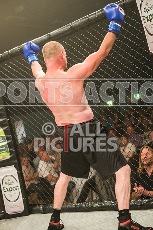 Lock-in Guernsey_2013_Bout-3-44 - BOUT-3