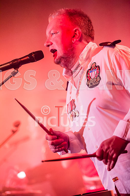 Fade2Grey-338 - FADE2GREY