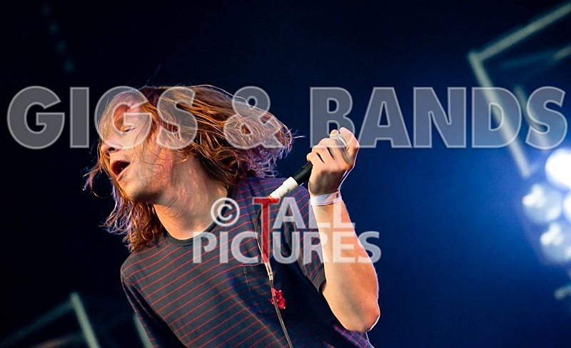 Cage the Elephant-35 - CAGE THE ELEPHANT