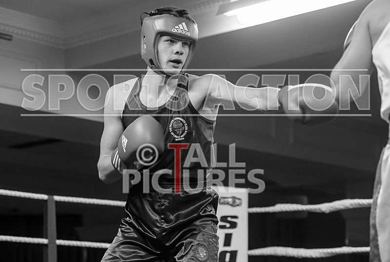 Bout - 6_Niall Adams v Harry Goss-29 - Bout - 6_Niall Adams v Harry Goss