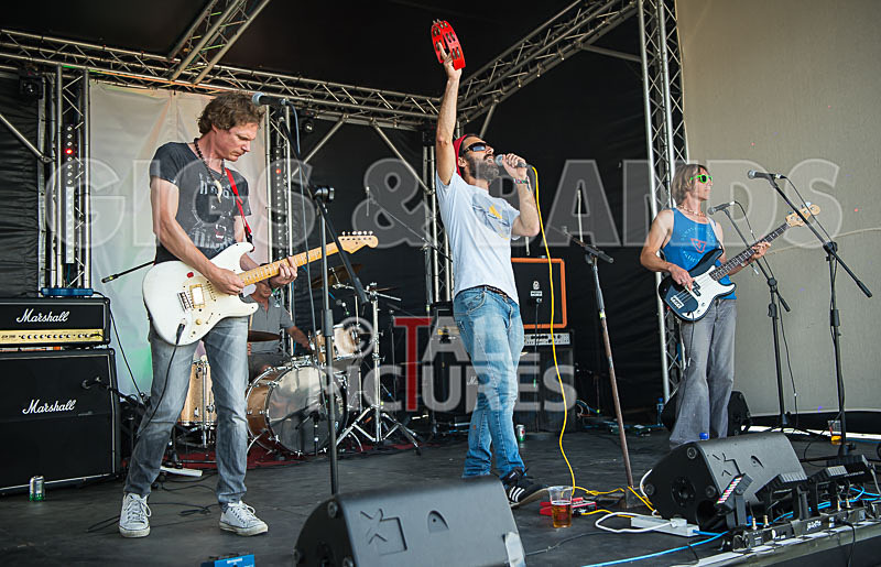 Benny the Moth-105 - BENNY THE MOTH