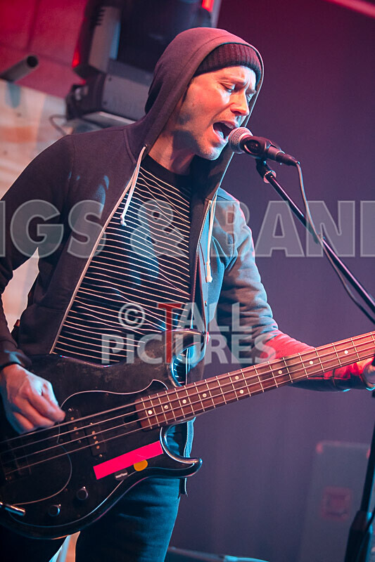 Beach Riot-84 - BEACH RIOT