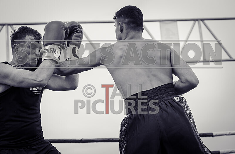 BOUT 12- Tyler the Lion Quintels v Phil Knock Knock Kiddy-43 - BOUT 12- Tyler 'the Lion' Quintels v Phil 'Knock Knock' Kiddy
