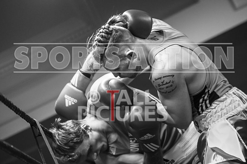 BOUT-10_James Woolnough v Kyle Rabaca-8 - BOUT 10_James Woolnough v Kyle Rabaca