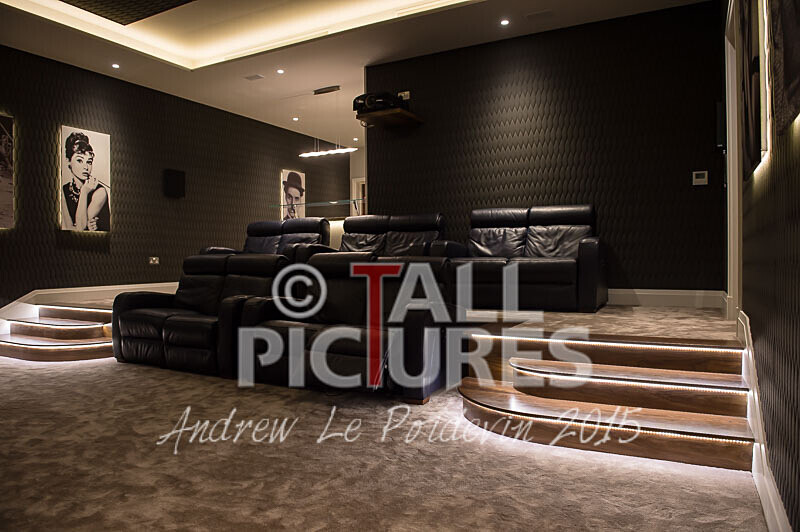 Ultimate Cinema-5 - A LUXURY CINEMA EXPERIENCE