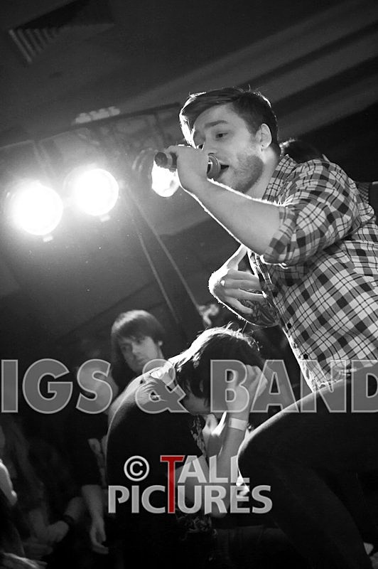 She Haunts the Roads-63 - SHE HAUNTS THE ROADS RoA-8