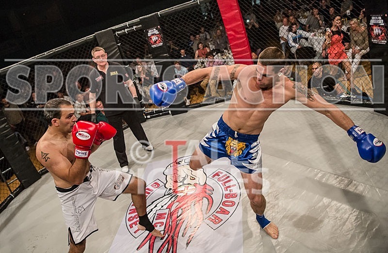 Cage Fighting_2012_Bout 8-9 - BOUT-8