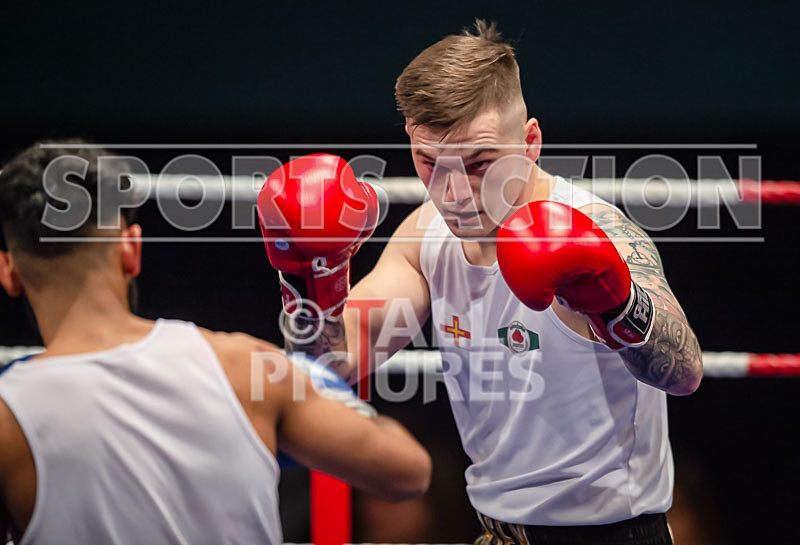 BOUT- 20 - Casey De La Mare v Amar Kayani-4 - BOUT-20 - Casey De La Mare v Amar Kayani