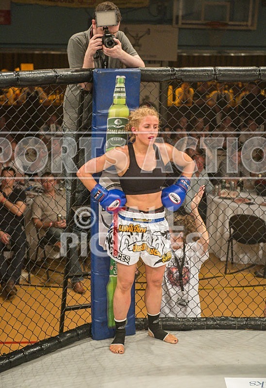 Lock-in Guernsey_2013_Bout-12-68 - BOUT-12  'THE MAIN EVENT'