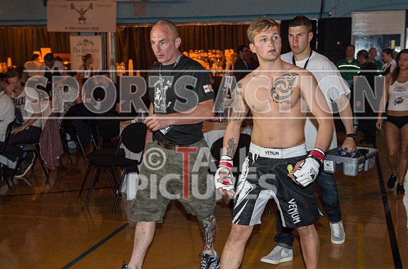 Lock-in Guernsey_2013_Bout-13-4 - BOUT-13