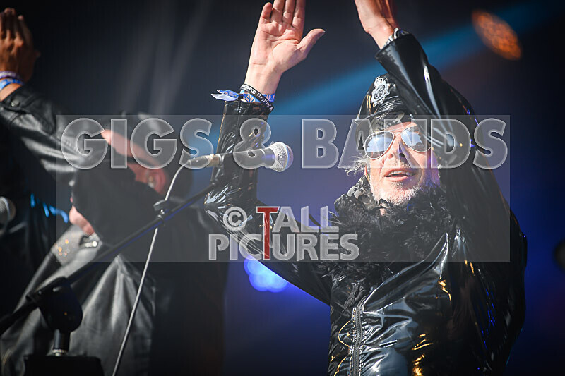 Fade 2 Grey-493 - FADE 2 GREY