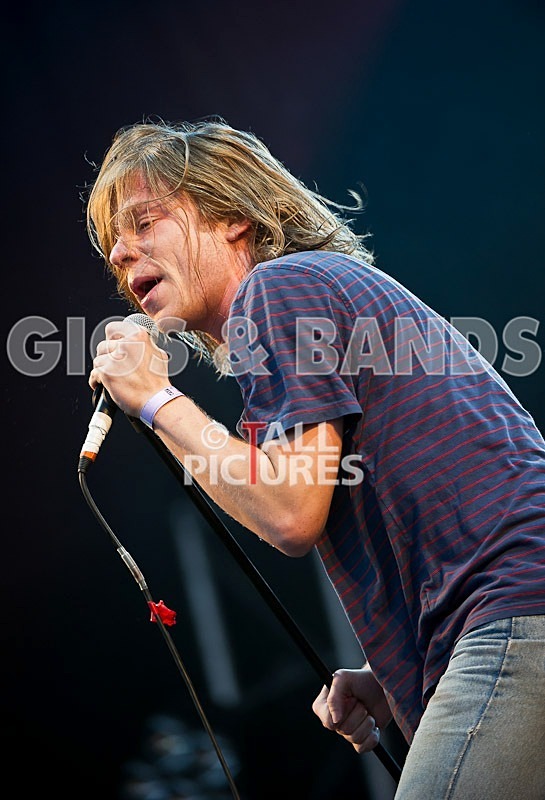 Cage the Elephant-52 - CAGE THE ELEPHANT