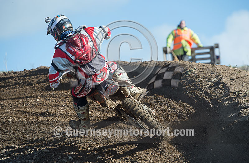  - MOTO-X_21-02-2015