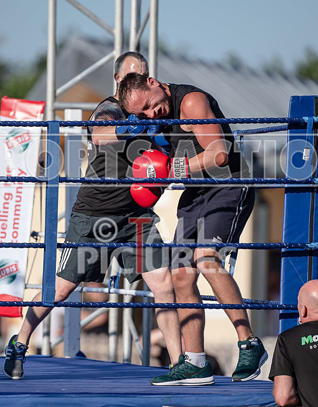 BOUT-4 Steve The Predator Le Prevost v Sean Gauvain-15 - BOUT-4 Steve 'The Predator' Le Prevost v Sean Gauvain