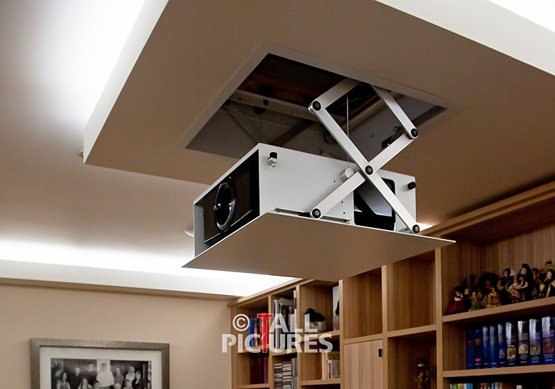 Avolution_Shoot-5-1 - LARGE SCREEN & PROJECTOR