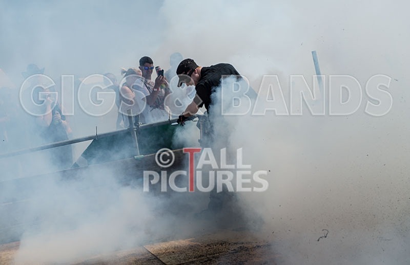 Chaos 2013_Burn-outs-9 - BURN-OUTS - TATTOOS & CHILLI