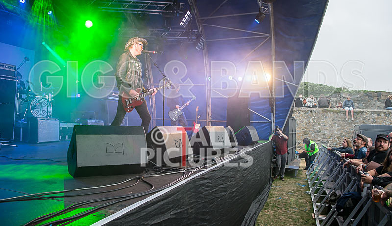 Teaspoonriverneck-403 - TEASPOONRIVERNECK