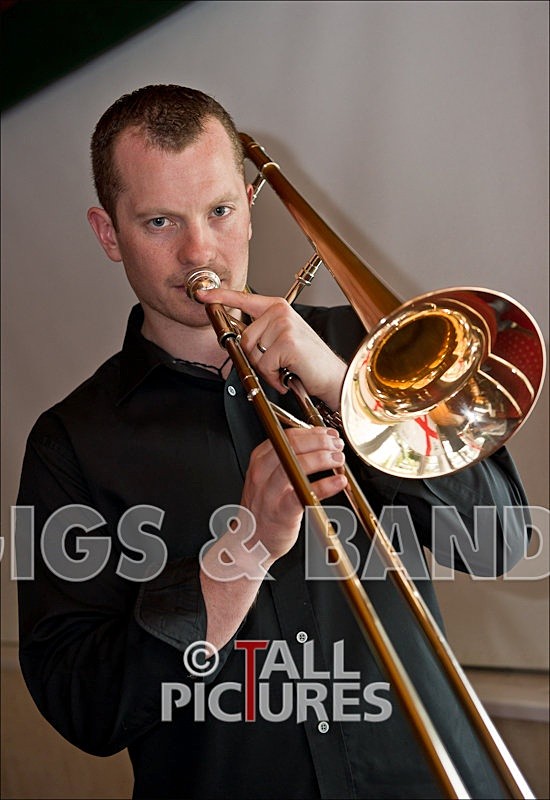 Boneheads-6 - THE BONEHEADS