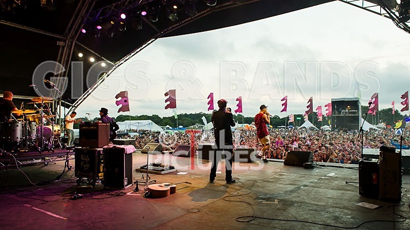 Rizzle Kicks-25 - RIZZLE KICKS