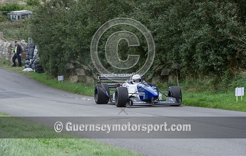 Alderney Airport Car_2013-11 - ALDERNEY AIRPORT SPEED EVENT 2013 - CARS