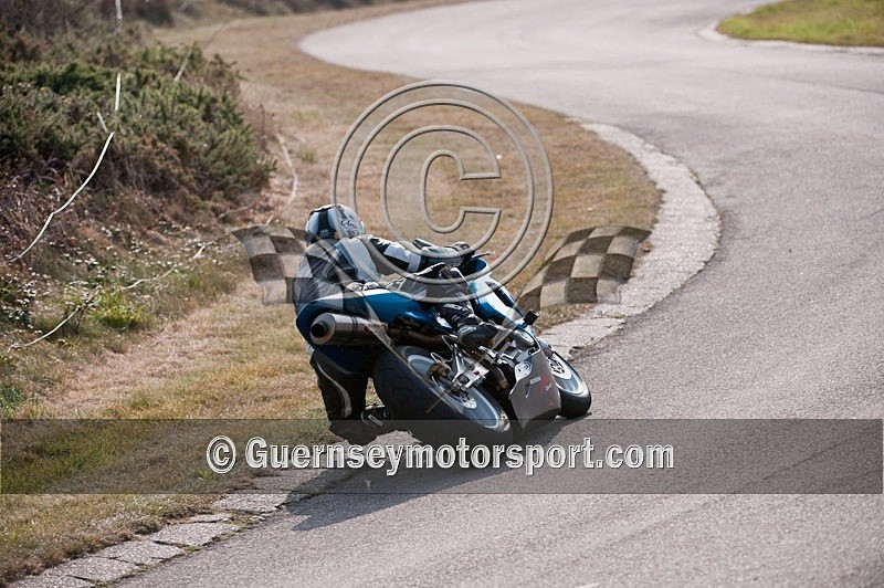 Ald Hill Bike-12 - ALDERNEY HILL CLIMB 2009