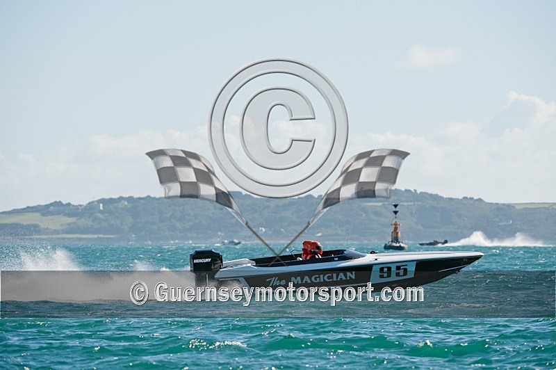 Powerboat Race-122 - POWERBOAT RACING 2010